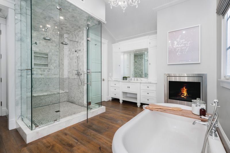 Modern Bathtub and Vanity Setup